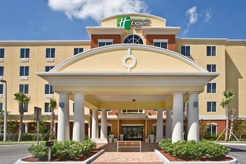Holiday Inn Express Hotel & Suites Port St. Lucie West By Ihg Bagian luar foto