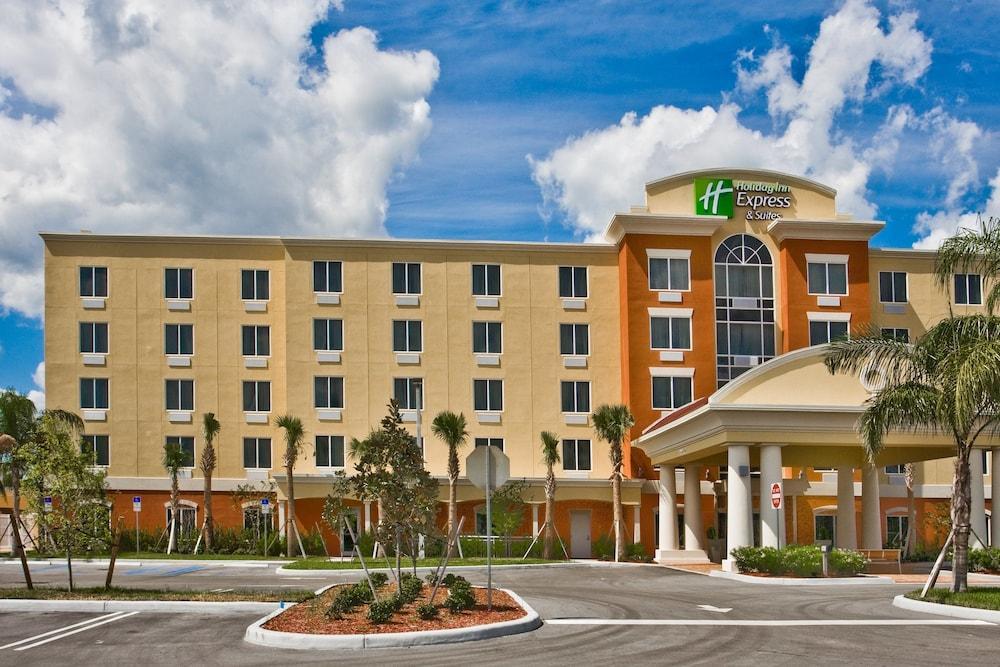 Holiday Inn Express Hotel & Suites Port St. Lucie West By Ihg Bagian luar foto