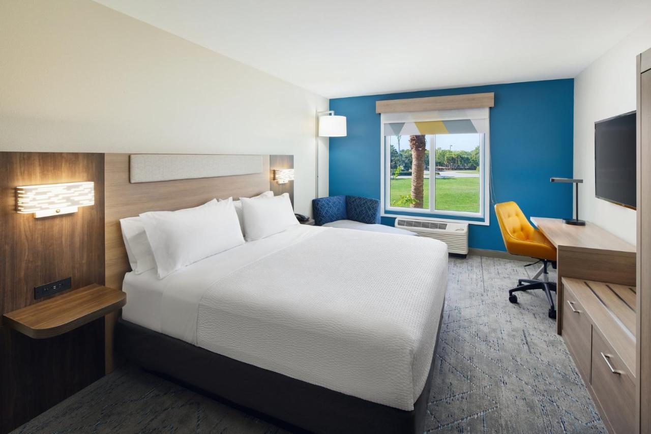 Holiday Inn Express Hotel & Suites Port St. Lucie West By Ihg Bagian luar foto