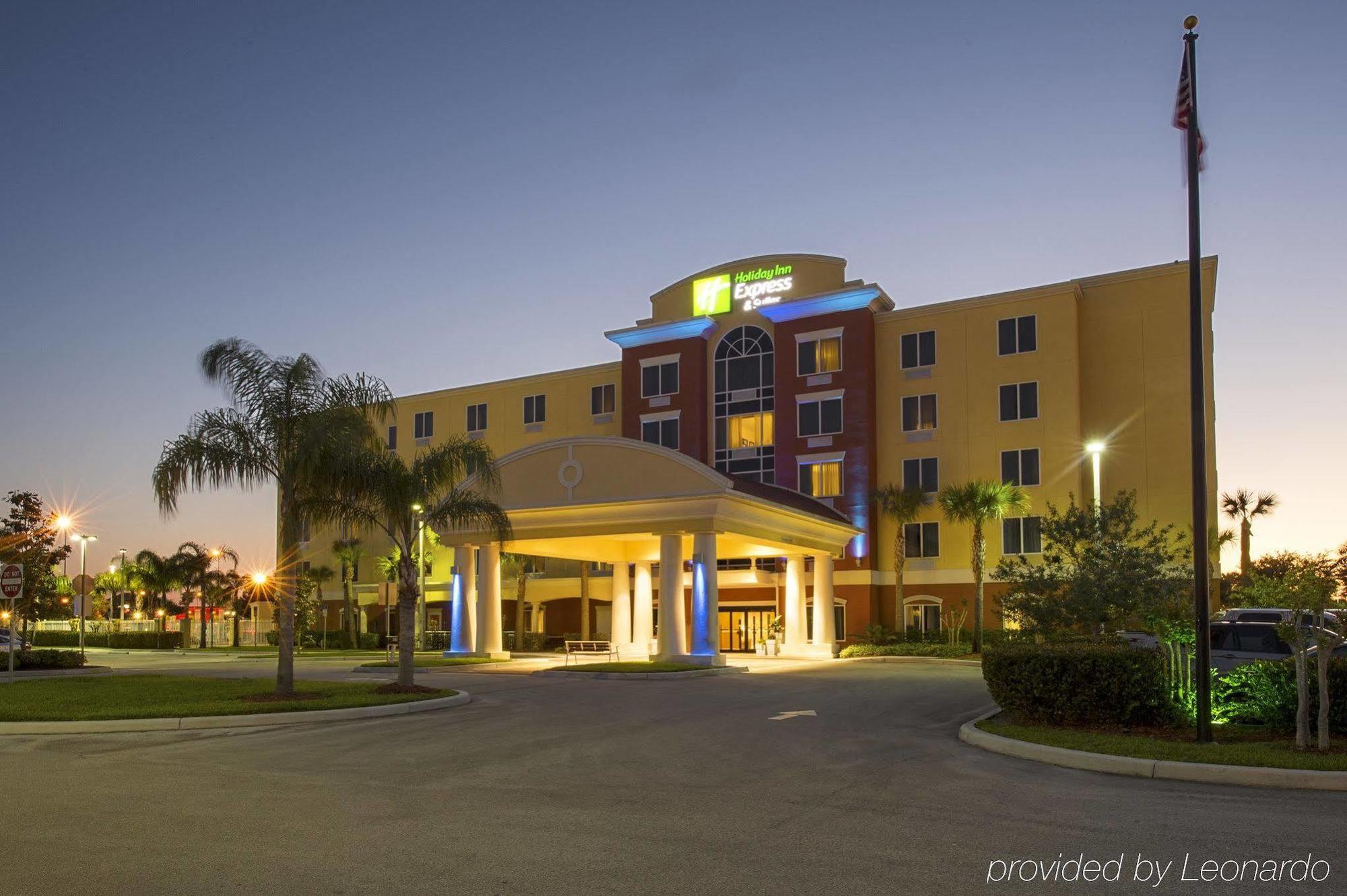 Holiday Inn Express Hotel & Suites Port St. Lucie West By Ihg Bagian luar foto